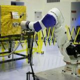 NASA испытало систему дозаправки спутников