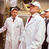 Дубровский посетил одно из предприятий компании Здоровая ферма
