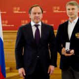 Лев Кузнецов встретился с красноярскими олимпийцами