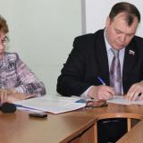 В Новосибирске подписали соглашение о честных выборах