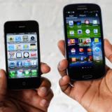 Apple        Samsung $2 