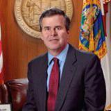 ���� ����-�������� ��������� �� ������� � ������������� �������