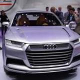 ����� Audi Q8 ������ ��������������