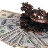      $100 