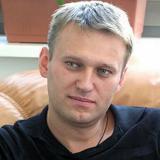 Соратника Навального взяли под подписку о невыезде