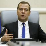 Медведев: Рост экономики России может возобновиться в 2016-2017 годах