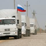 Третий гуманитарный конвой из России пересек границу с Украиной