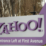 Yahoo! ���������� ������������� � ������ ������ ����������� Snapchat