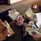 ����� ������ ��-�� �����? ��-��