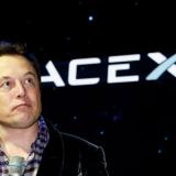  SpaceX        700 