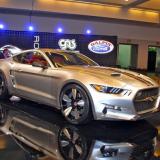  Ford Mustang:  ,     