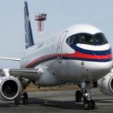 12-�� ������� Sukhoi Superjet �� �� �������� �������