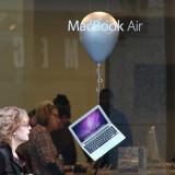 Apple    MacBook Air