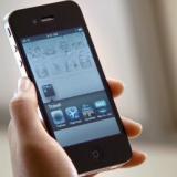      iPhone  