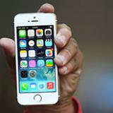   iPhone      