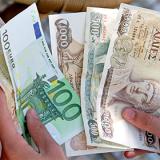 ��������� Bloomberg ������� � �������� Hilton ���� � �������