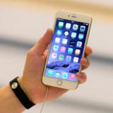Apple  Samsung   