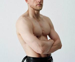        V Man