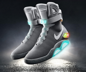 Nike       