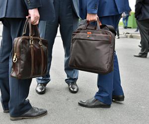 ������� �������� � ���� 1,7 ��������� ������ �� 3 ������