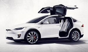   Tesla Model X    