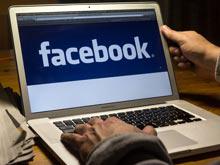 Facebook     