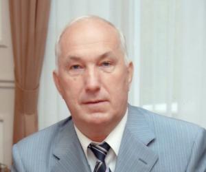       2015 