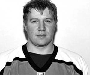     23- 