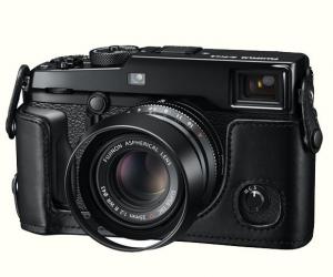 Fujifilm X-Pro2:   24,3  X-Trans III