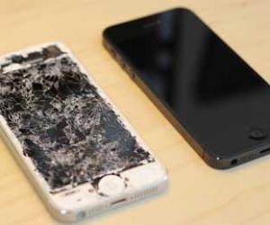   Apple:    iPhone  