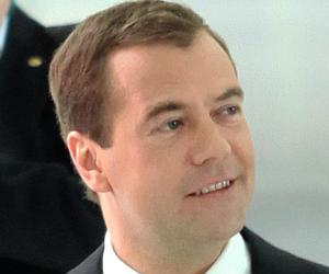 Медведев предложил ужесточить миграционное законодательство РФ