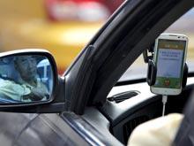 Apple       Uber