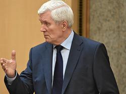 ������ ��������� ����������� ����� ����� � ����������� �������