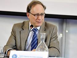 � ����������� ���� ������� � �������������� ������������� � �������