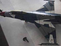 ��� ���������� F-16 ��������� ���������� � �������� ��-35
