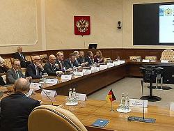 ������ ������� ������ ������� ������� � ��������������� ��������� �������