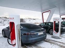 Tesla   Supercharger     