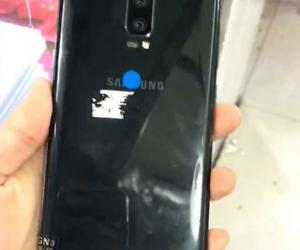    Galaxy Note 8  Samsung      iPhone 8