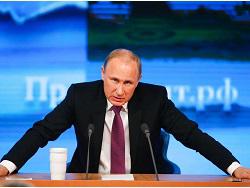 Путин призвал военных защитить Россию от агрессоров