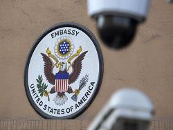 Россия планирует высылку 30 дипломатов США и арест американской дипсобственности