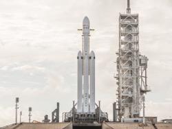 SpaceX     Falcon Heavy  