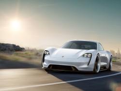 Porsche Mission E    Tesla Model S