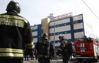 На востоке Москвы загорелся ТЦ: погиб один человек, пострадали 6 пожарных