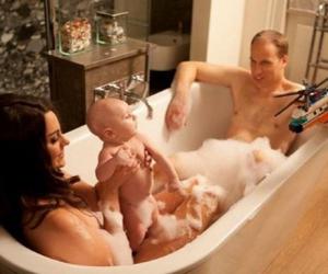 Фотограф показала скандальные снимки ''королевской семьи'
