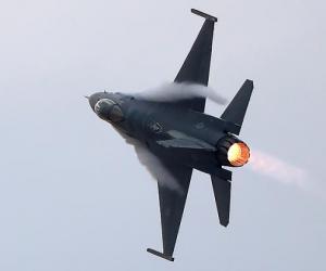     -21  F-16  