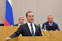 Медведев предложил Зеленскому газ по той же цене, что и для Порошенко