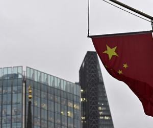 Китай обвинил Великобританию во вмешательстве во внутренние дела