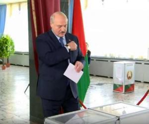 Лукашенко: Россия показала, что ей плевать на задержанных боевиков