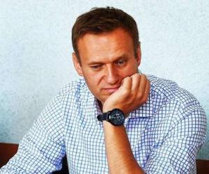 Навальный вышел из комы: что дальше?