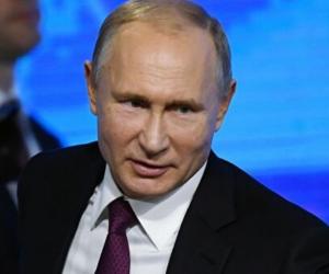 «Грязное белье»: Владимира Путина попросили разобраться с Первым каналом